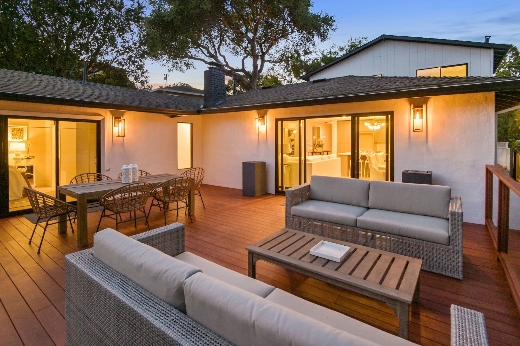 Exterior deck and patio painting